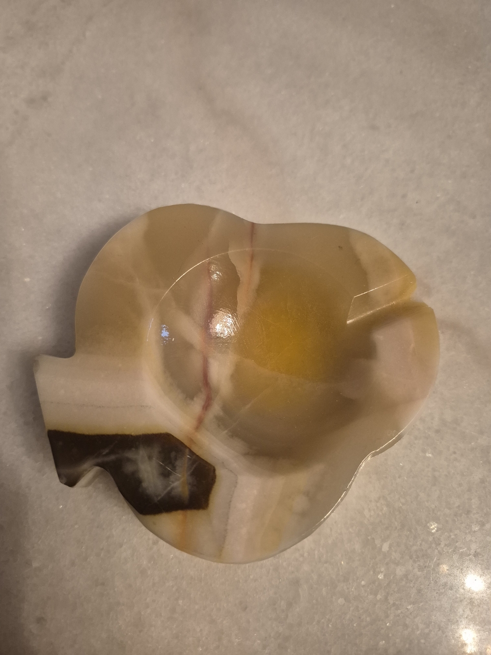 Carved Onyx Trinket Dish Or Ashtray- Cream, Brown & Yellow Tones - Like New - Picture 2 of 4